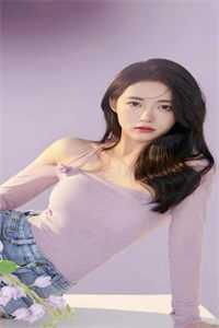 女主叫周曼的